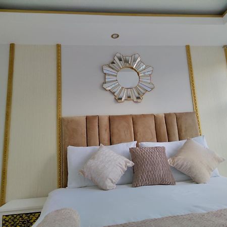 Mavi Guest House East London Dış mekan fotoğraf